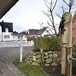 Gaadt Am Suedstrand, Eg
